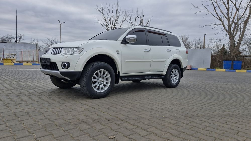 Паджеро спорт 2013 один хозяин