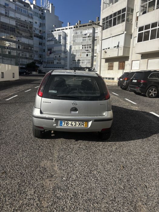 Opel Corsa — fotografia 3