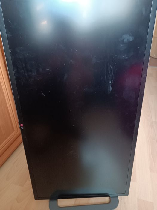 Monitor LG 31mu97-B zbita matryca