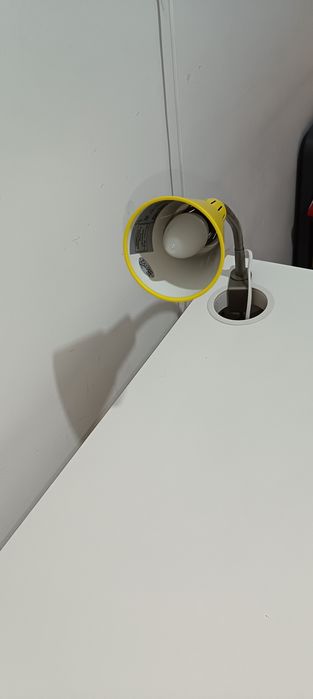 Candeeiro para secretária mais