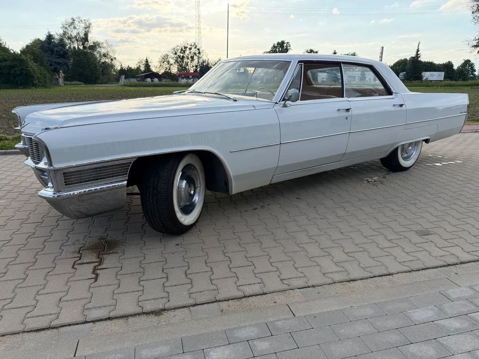Cadillac Deville