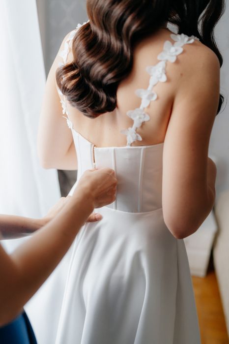 Suknia ślubna biała gorset