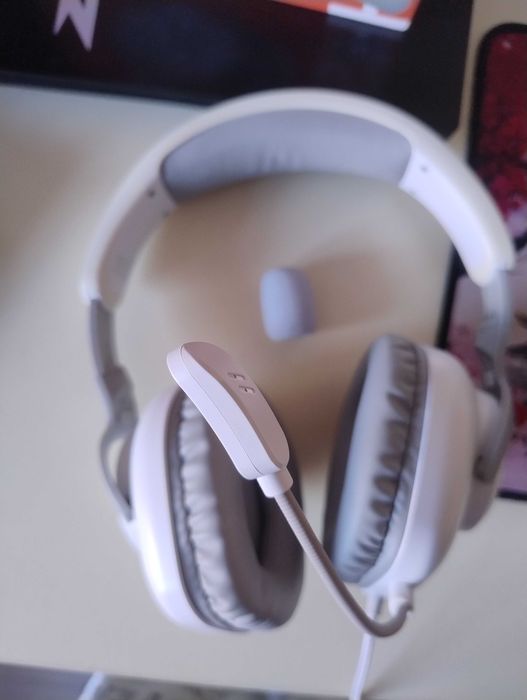 Навушники GamePro HS590W