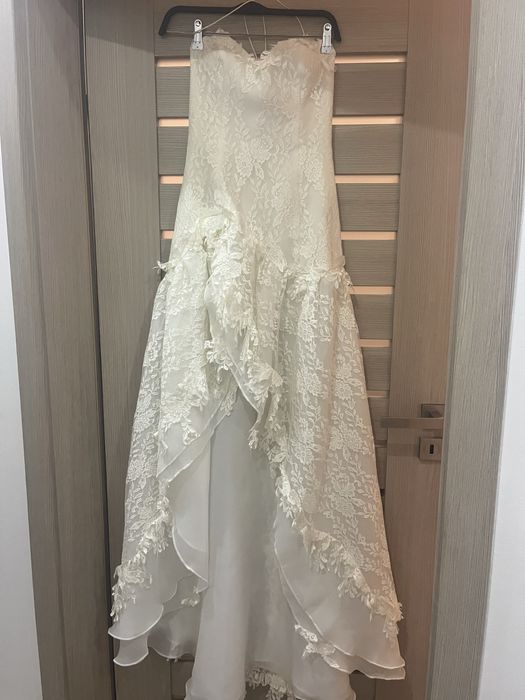 Sukienka ślubna kremowa