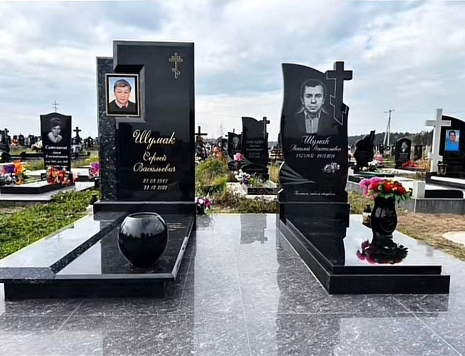 Памятник з установкою під ключ