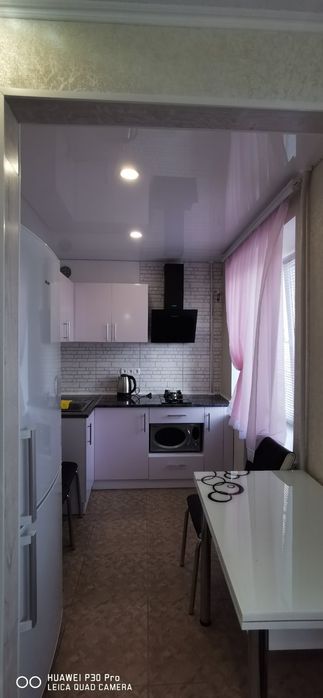 Квартира-студия ЛЮКС в ЦЕНТРЕ  города посуточно