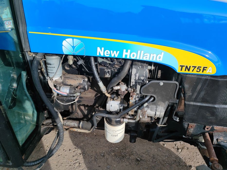 New Holland TN 75 FA sadowniczy