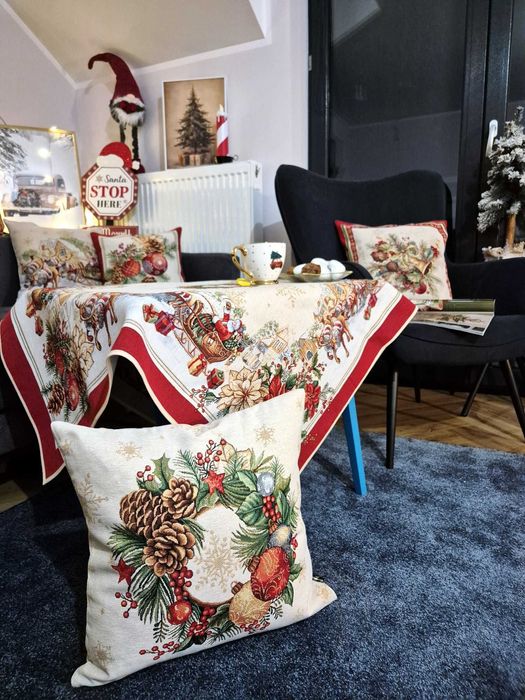 Poszewka ze świątecznym wiankiem DZ02C LX