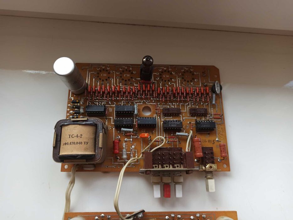 Плати часы электроника годинника на лампах зроби сам БЕЗКОШТОВНА ОЛХдо