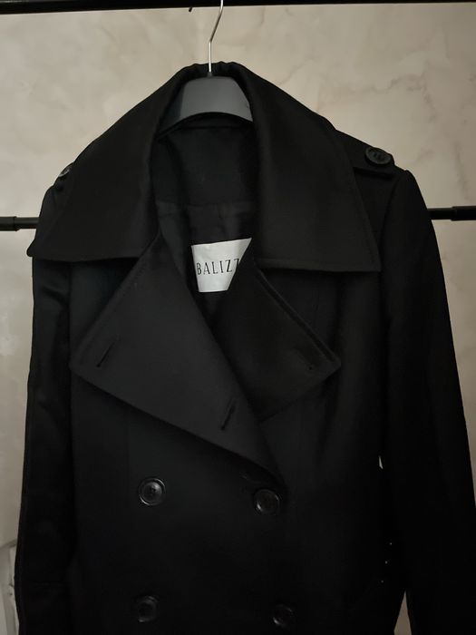 Пальто чорне, розмір С . Ідеально носиться стан 9/10 Туреччина Balizza