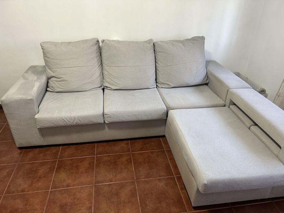 Sofá com chaiselong