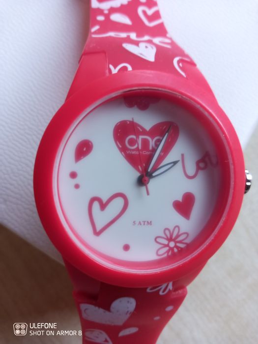 Relógio One vermelho