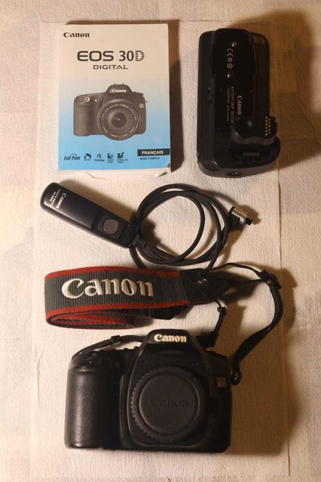 Canon EOS 30D DSLR