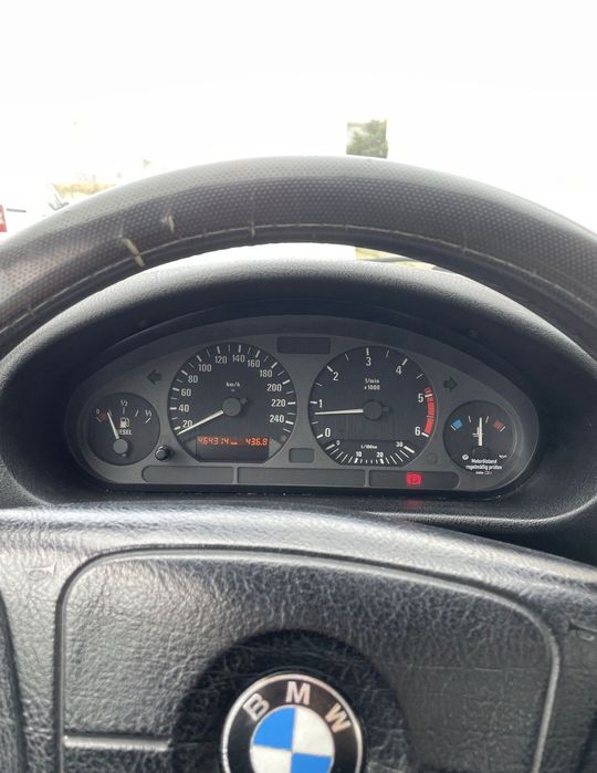 BMW 318tds 460mil km