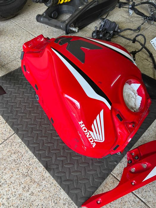 Material HONDA CBR650R CB 650R peças