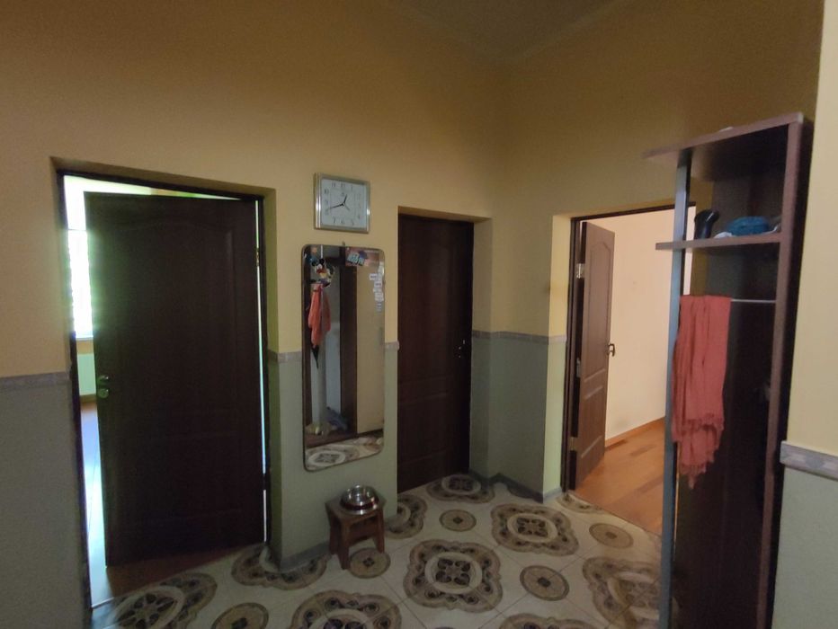 Особняк вул.Міжгірна (р-н Кривчицька Дорога, Личаківська), бл.центр