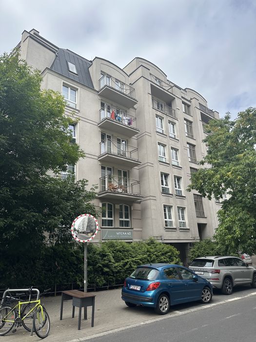 Luksusowe mieszkanie na Mylnej z parkingiem