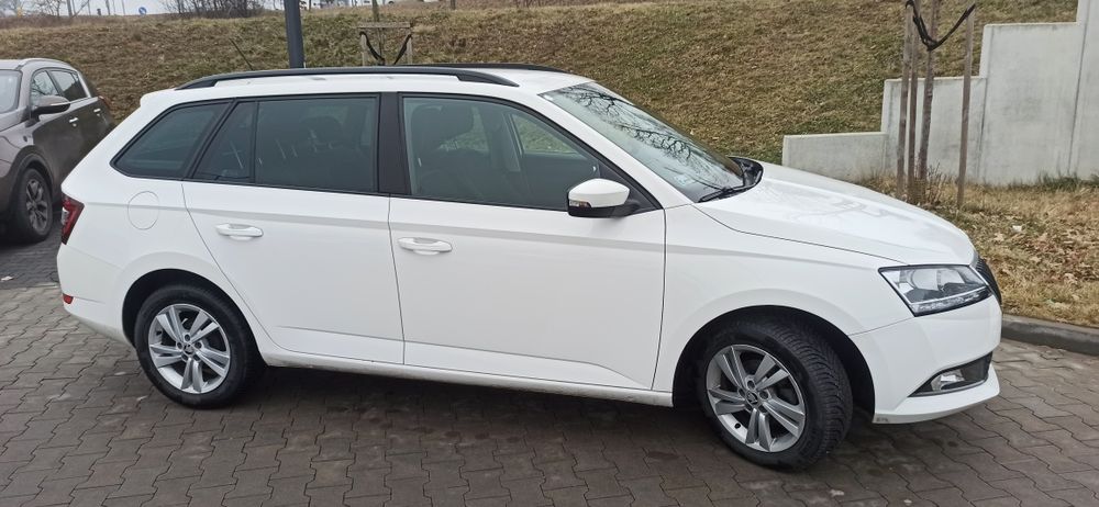 Wynajem wypożyczalnia samochodów osobowych