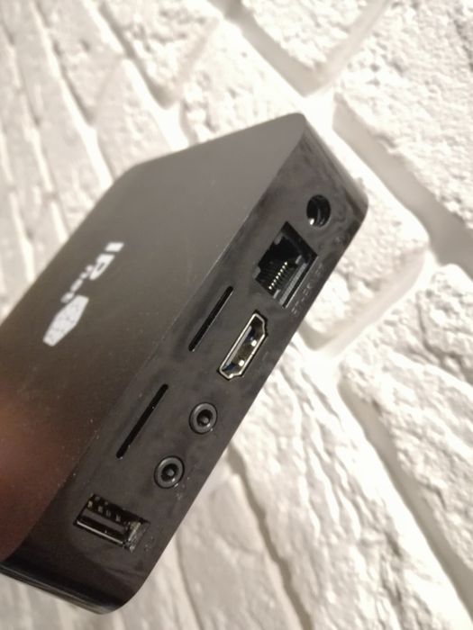 Телевізійна IPTV приставка STB Wi-Fi IPnet TV Box