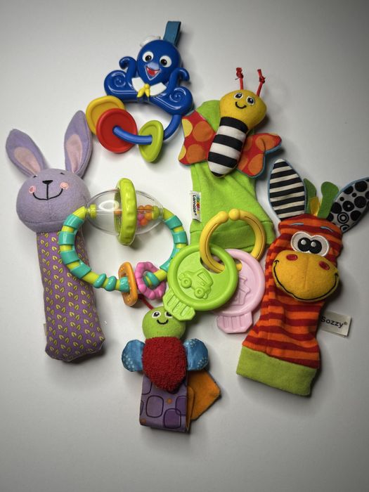 Іграшки для немовлят