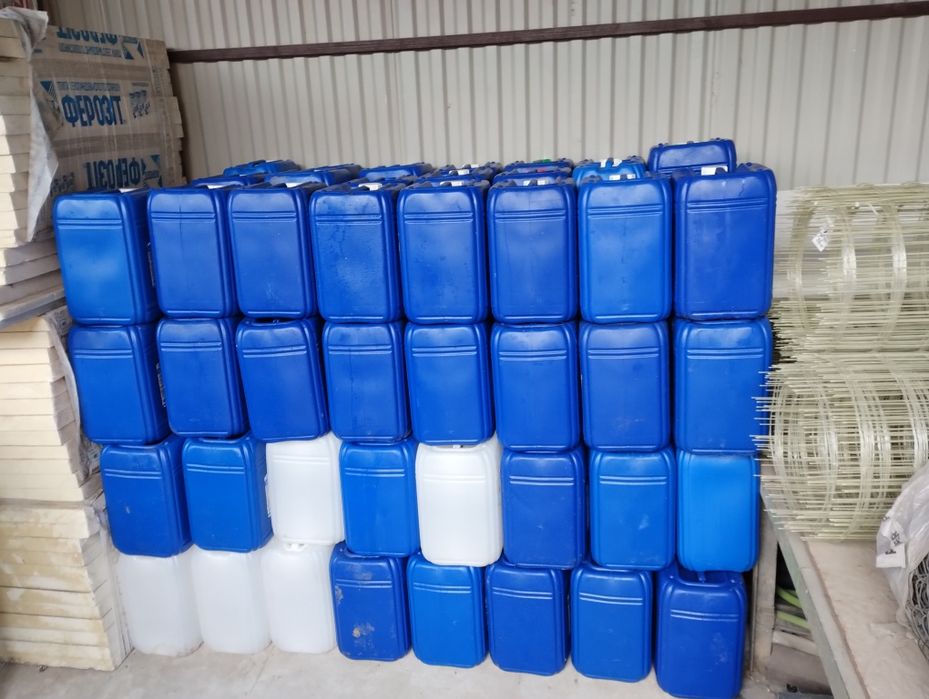 Каністра 20л пластмасова