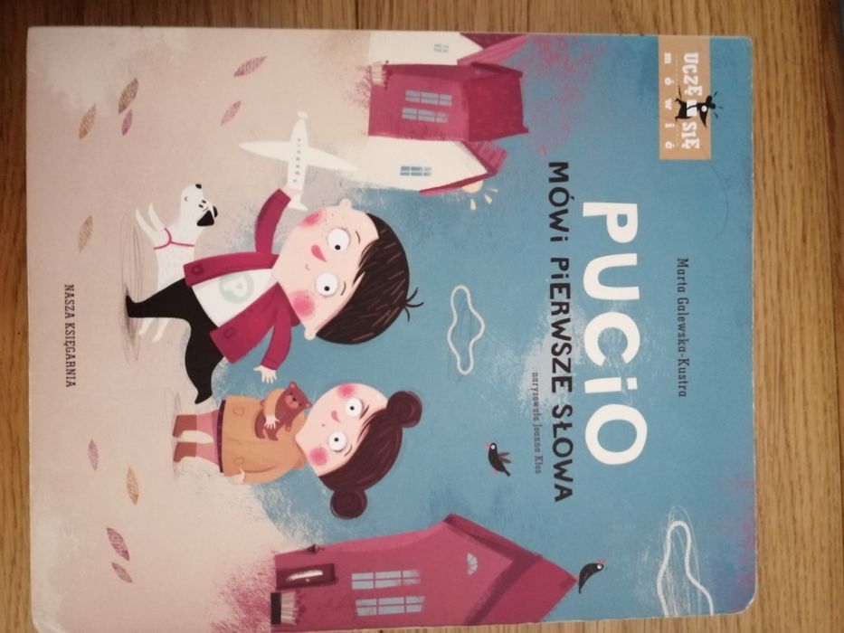 Książka Pucio mówi pierwsze słowa