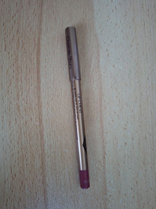 Charlotte Tilbury Lip Cheat Liner 90s Pink
