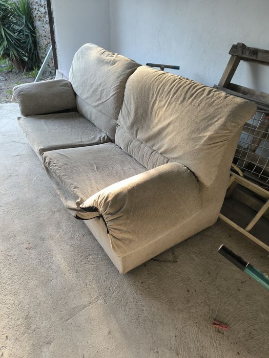 2 Sofás Bege usados