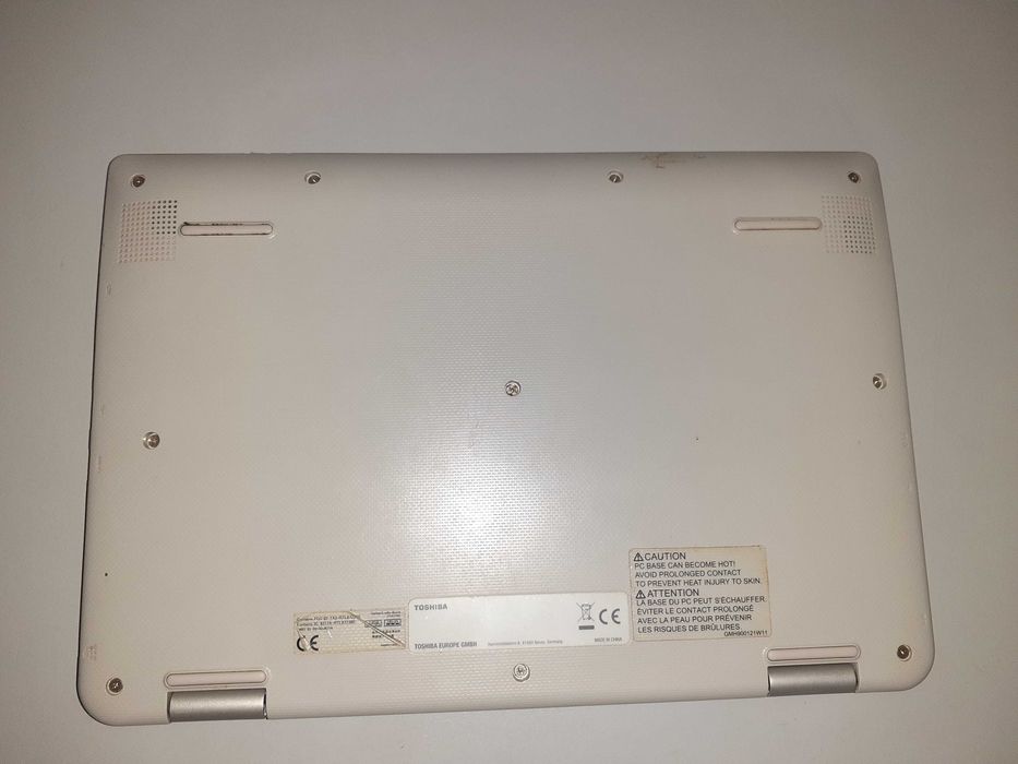 Toshiba Satellite 4400-NRLS