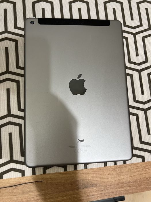 Продам айпад 6 128 gb