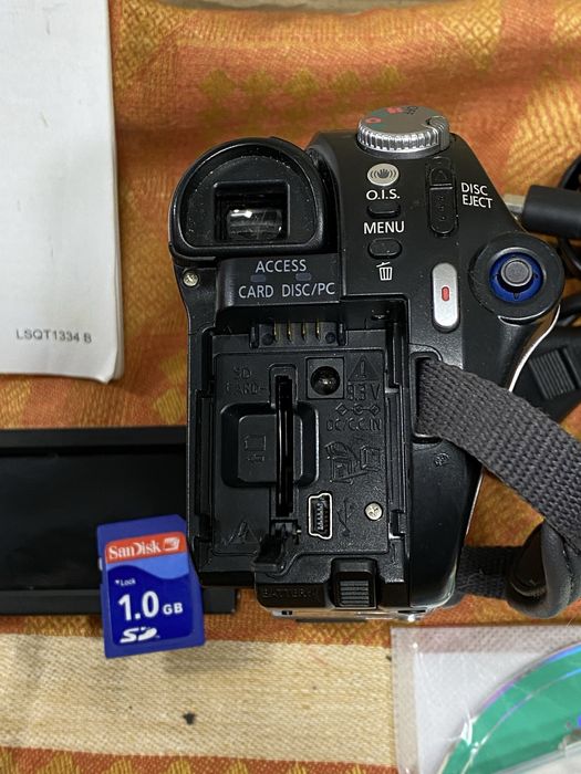 Видеокамера Panasonic VDR-D51EE