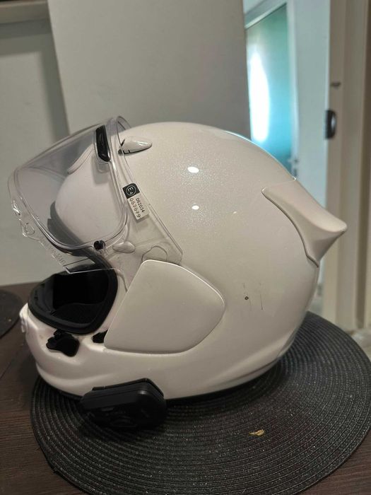 Capacete Arai Quantic Branco XS