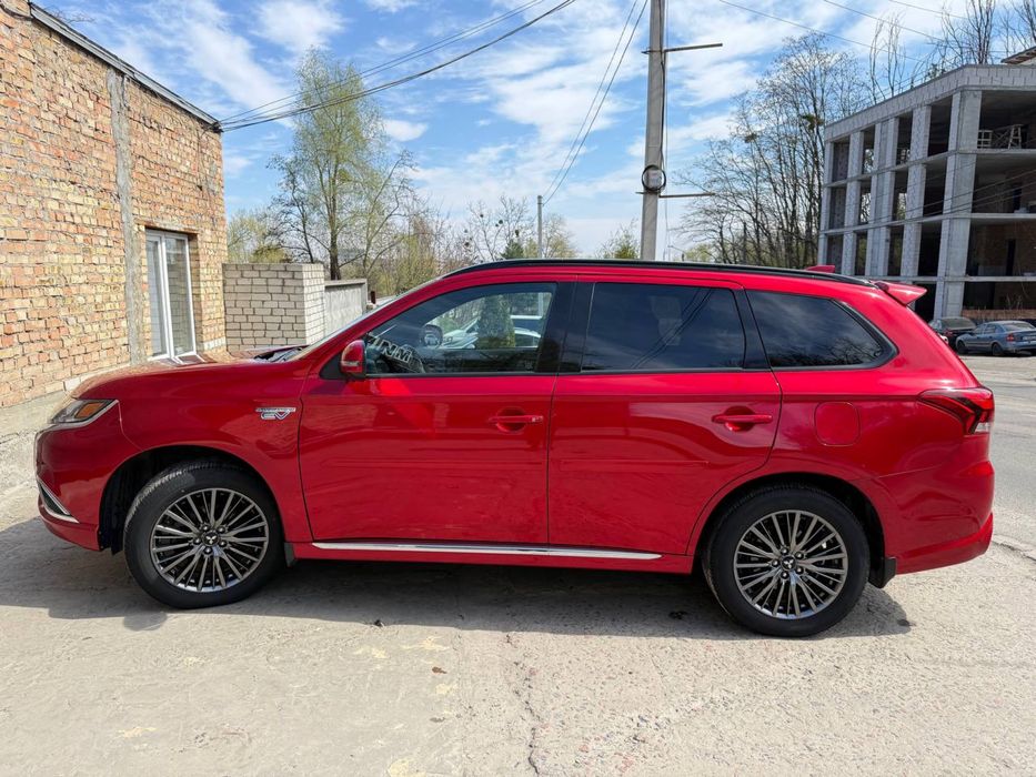 Mitsubishi Outlander 2021 phev 2.4