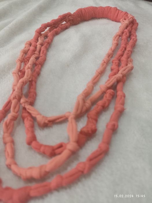 Korale (naszyjnik) z bawełny