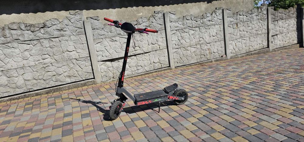 Kukirin g2 електросамокат