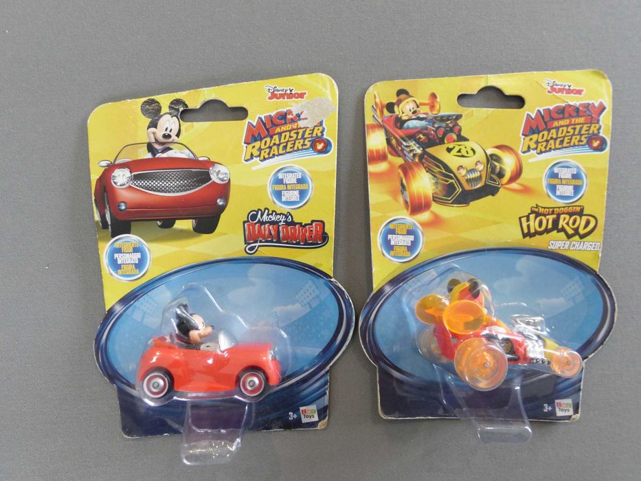 Par de Mickey and the Roadster Racers