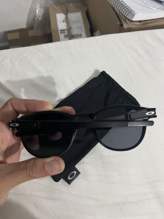 Oakley Latch Original
