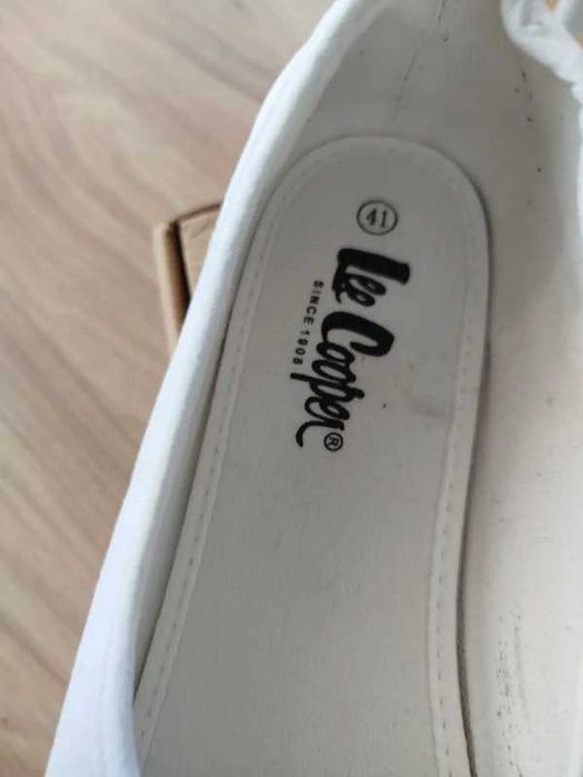 Tenisówki firmy Lee Cooper rozmiar 41
