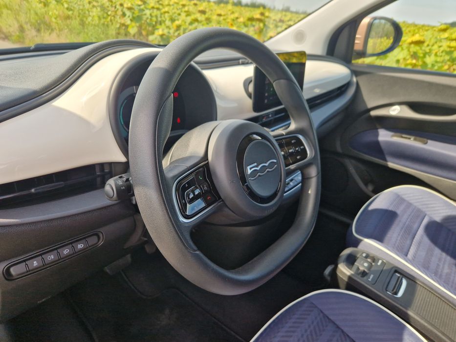 Fiat 500E 42kWt 300km