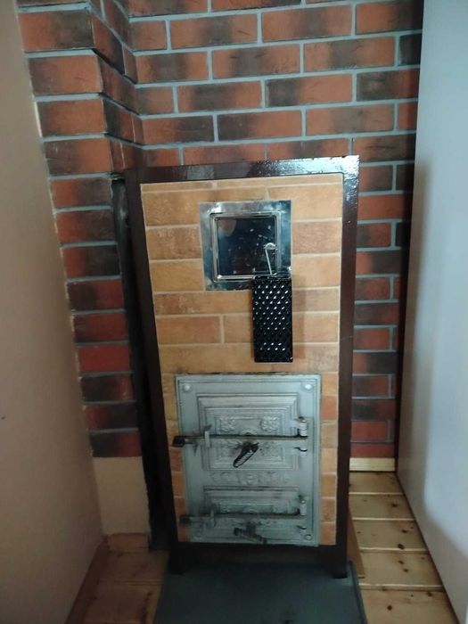 Piecyk kaflowy wolnostojący/koza
