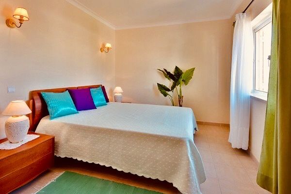 Moradia T3 Condomìnio privado na Praia da Galé - Fèrias