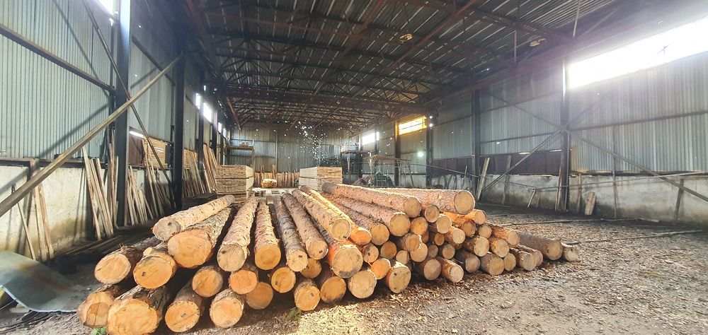 Продам пром базу з ЖД Гілкою та  краном вул. Квітнева