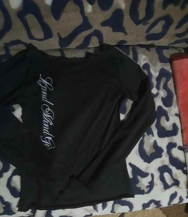 кофточка у2к с открытыми плечами