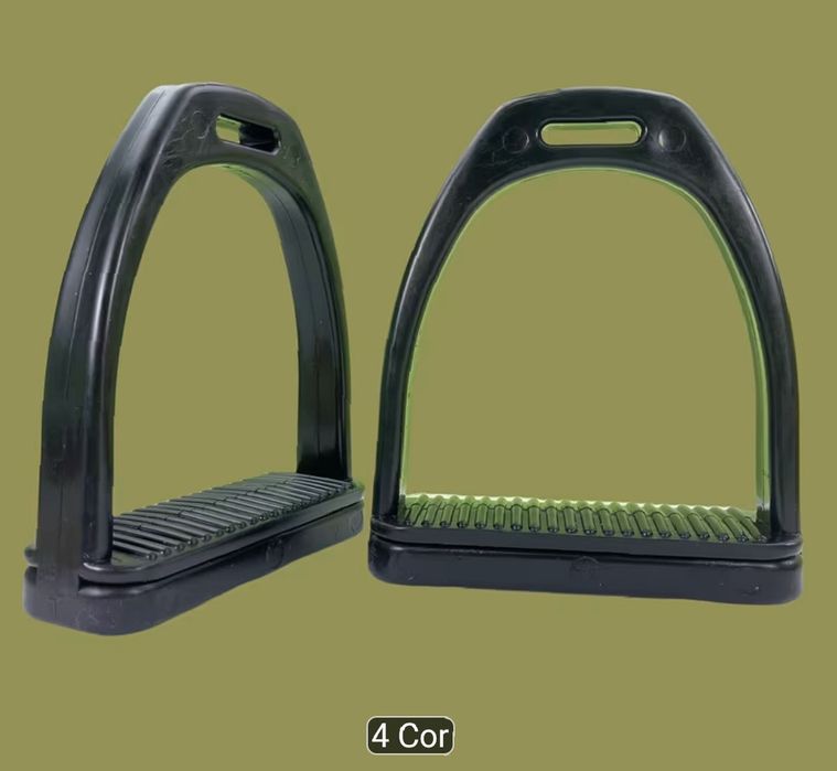 Estribos de cela novos em nylon pretos