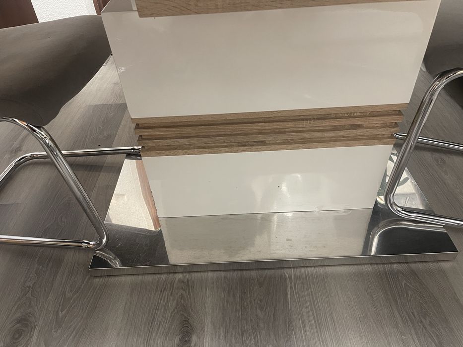 Mesa de jantar + 6 cadeiras