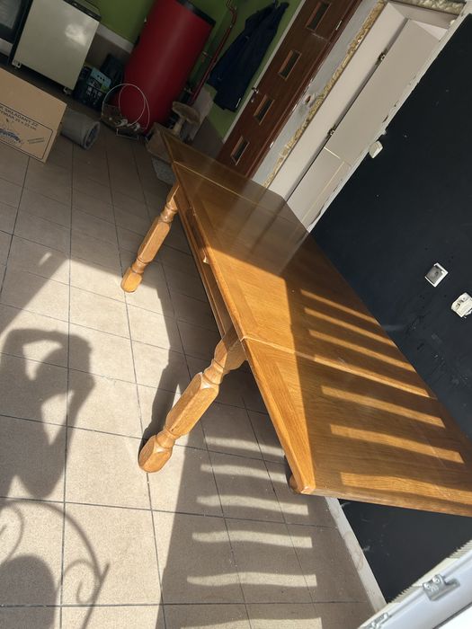 Solidny dębowy stół + 6 krzeseł