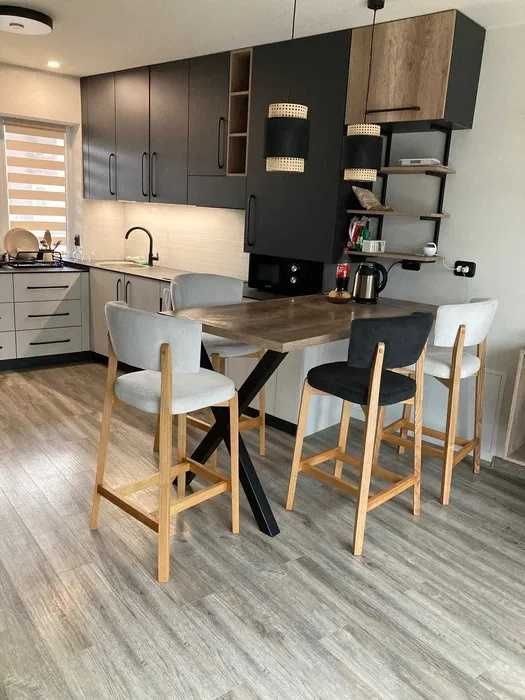 Продаж сучасного 2-поверхового котеджу у КМ Сметана, с. Бірки.