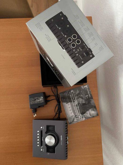 Interface de áudio Universal Audio Apollo Twin X Mk II Heritage Edition