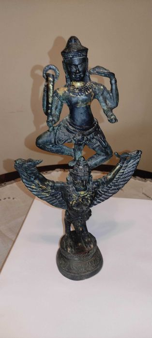 Estatueta Deus Vishnu montando Garuda - Imperio Khmer