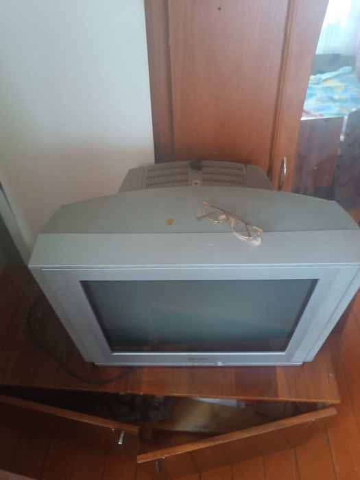 Продам телевізор